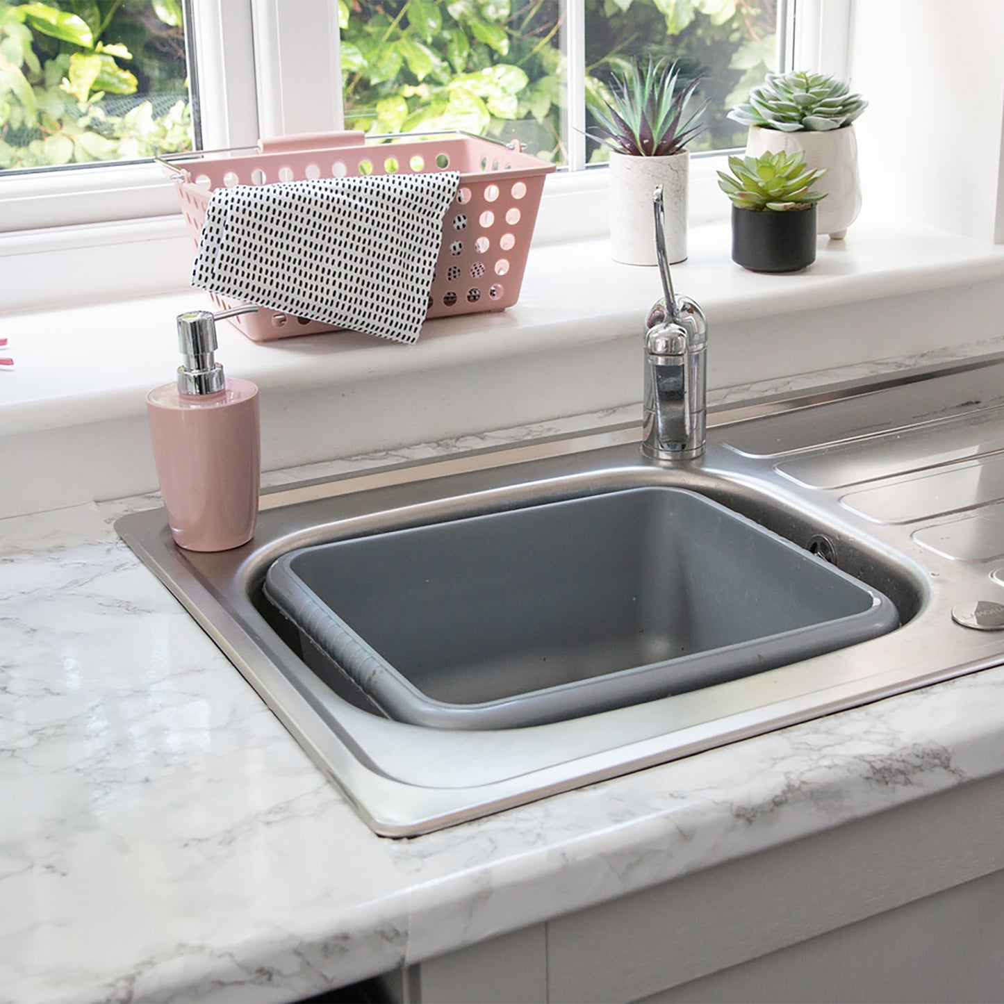 d-c-fix White Grey Marmi Marble Sticky Back Furniture & Kitchen Wrap